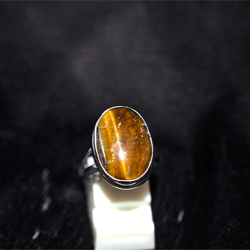 925 Sterling Silver Round Tiger Eye Ring with Split Shank