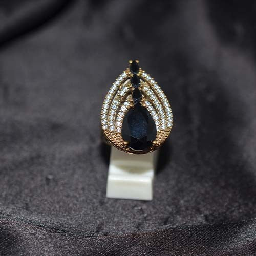 6 Carat Gold Plated Black Onyx Wave Teardrop Ring