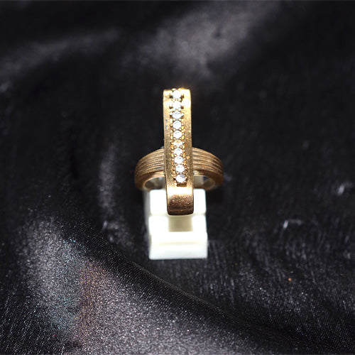 6 Carat Gold Plated Vertical Bar Crystal Ring