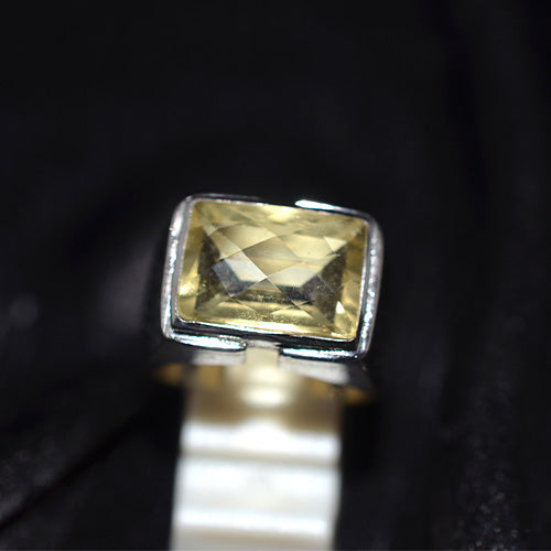 925 Sterling Silver Emerald Cut Lemon Quartz Bold Band Ring