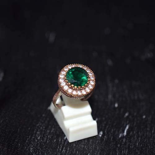 925 Sterling Silver Green Halo Round Ring