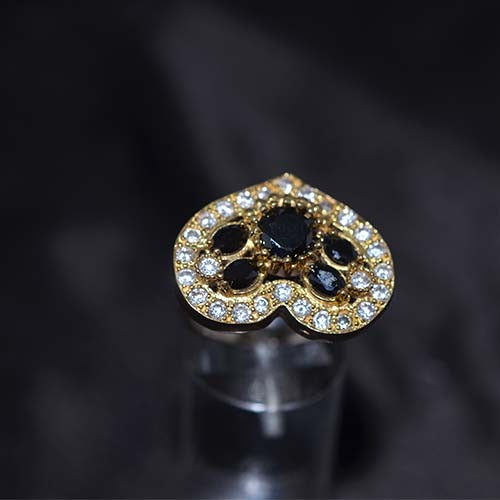 6 Carat Gold Plated White Crystal Heart Motif Ring