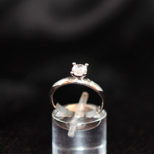 925 Sterling Silver Classic Solitaire Cubic Zirconia Ring