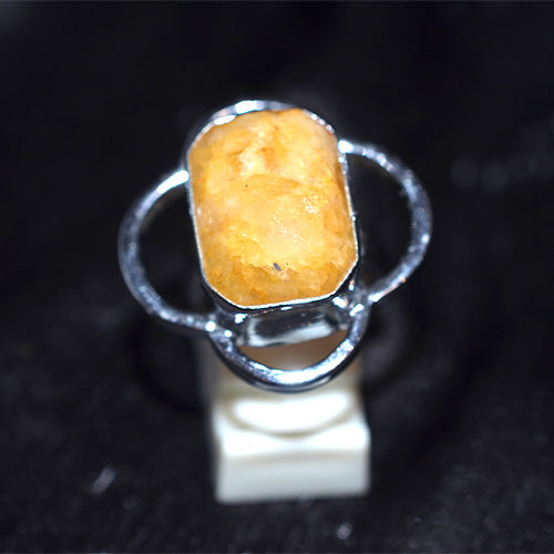 925 Sterling Silver Raw Citrine Ring with Clover Motif Setting