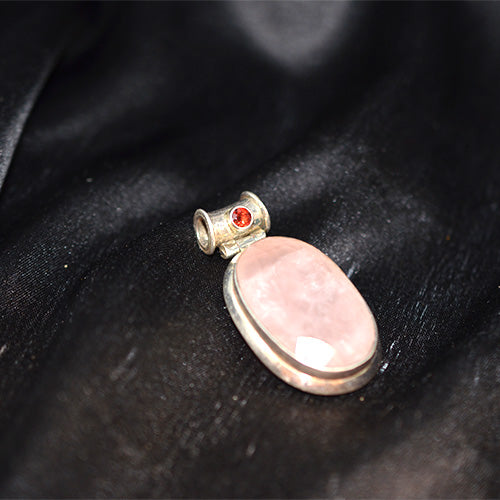 925 Sterling Silver Rose Quartz and Garnet Oval Pendant
