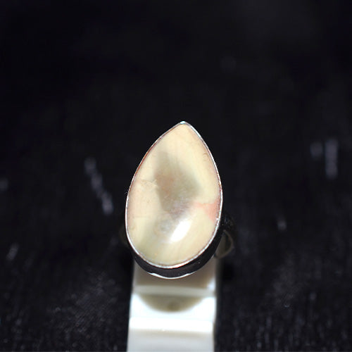 925 Sterling Silver Teardrop Cream Jasper Ring