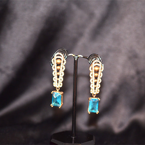 6 Carat Gold Plated Intricate Lattice Blue Topaz Drop Earrings