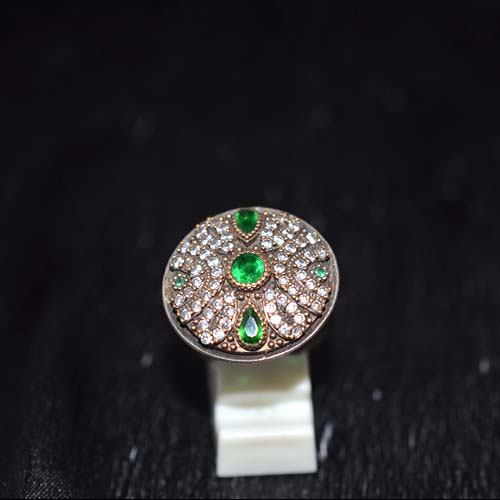 925 Sterling Silver Green and White Gemstone Round Cluster Ring