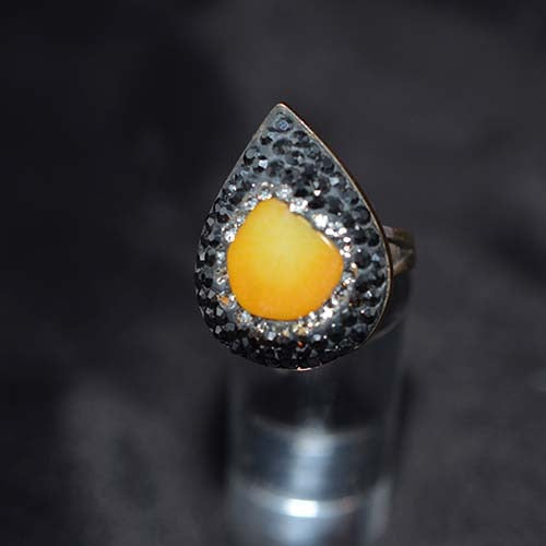 6 Carat Gold Plated Yellow and Black Teardrop Cocktail Ring