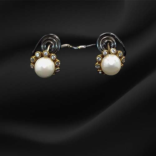 925 Sterling Silver Pearl and Crystal Stud Earrings