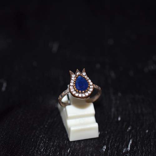 925 Sterling Silver Blue Teardrop Crown Ring