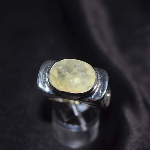 925 Sterling Silver Prehnite Modern Oval Ring