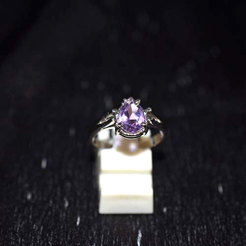 925 Sterling Silver Amethyst Oval Solitaire Ring