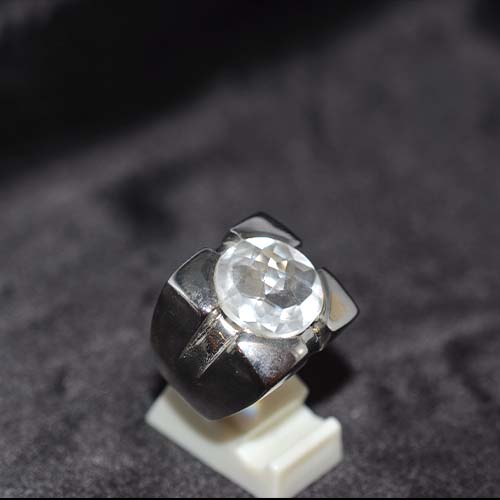 925 Sterling Silver White Topaz Bold Prong Ring