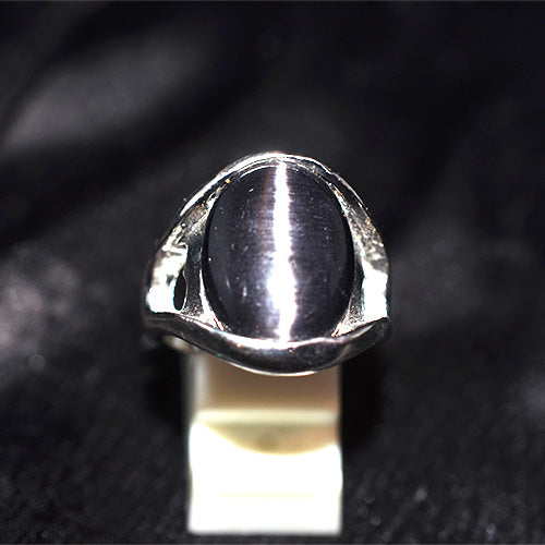925 Sterling Silver Black Cat Eye Heart Motif Ring