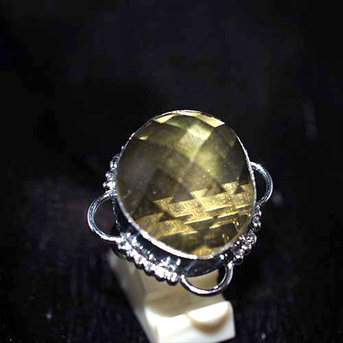 925 Sterling Silver Oval Lemon Quartz Ornate Setting Ring