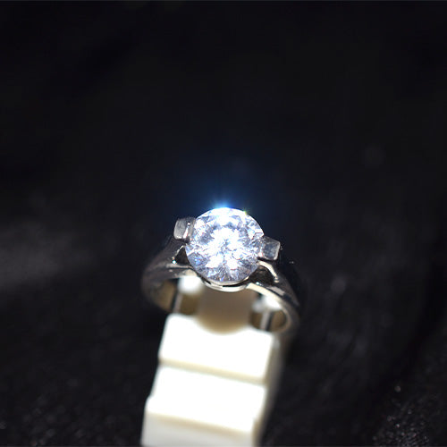 925 Sterling Silver White CZ Solitaire Ring
