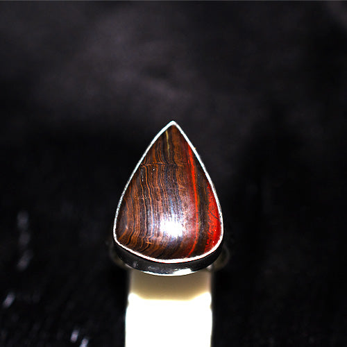925 Sterling Silver Banded Tiger Iron Teardrop Ring