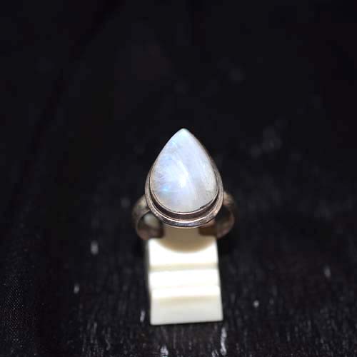925 Sterling Silver Teardrop Moonstone Ring