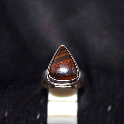 925 Sterling Silver Red Tiger Eye Chevron Ring