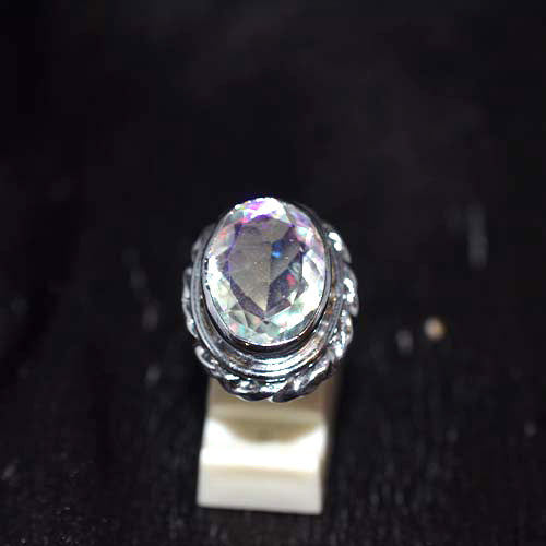 925 Sterling Silver Oval Clear Quartz Ornate Setting Ring