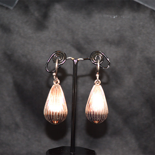 925 Sterling Silver Ribbed Teardrop Dangle Earrings