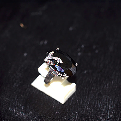 925 Sterling Silver Turkish Black Onyx Ring with Marcasite Leaf Accent