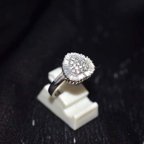 925 Sterling Silver Cubic Zirconia Teardrop Halo Ring