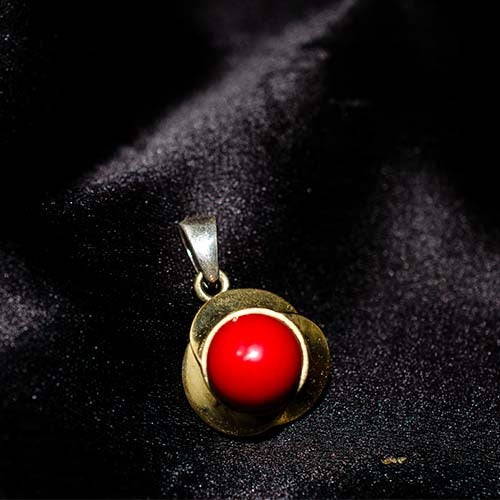 6 Carat Gold Plated Red Coral Round Pendant