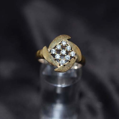 6 Carat Gold Plated White Crystal Cluster Ring