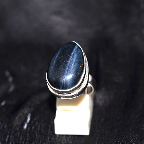 925 Sterling Silver Oval Blue Tiger's Eye Ring