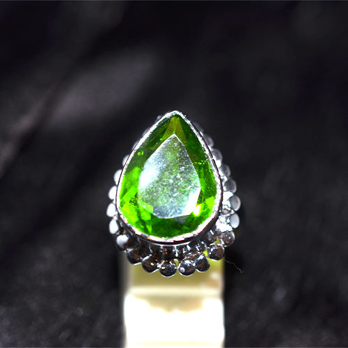 925 Sterling Silver Pear Peridot Scalloped Turkish Ring