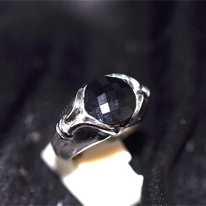 925 Sterling Silver Round Black Onyx Sculpted Shoulder Ring