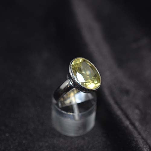 925 Sterling Silver Lemon Quartz Oval Solitaire Ring