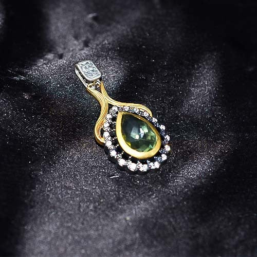 6 Carat Gold Plated Green Crystal Teardrop Halo Pendant