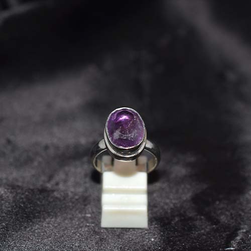 925 Sterling Silver Amethyst Oval Cabochon Ring