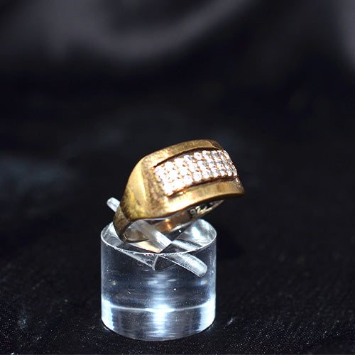 6 Carat Gold Plated Pavé Rectangle Band Ring