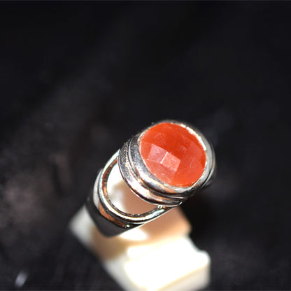 925 Sterling Silver Round Carnelian Ring with Split Shank Design