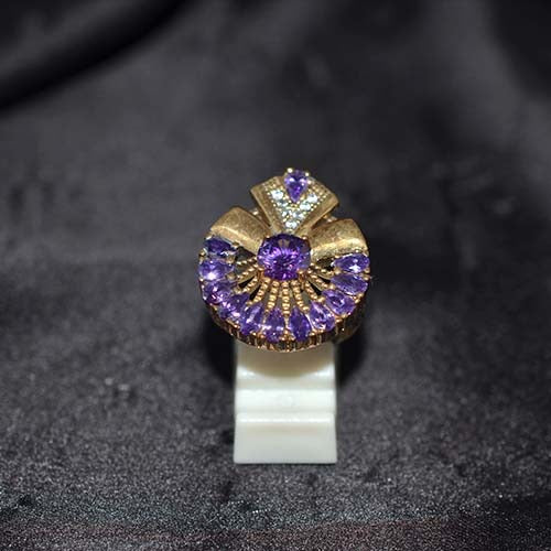 6 Carat Gold Plated Amethyst Fan Motif Ring