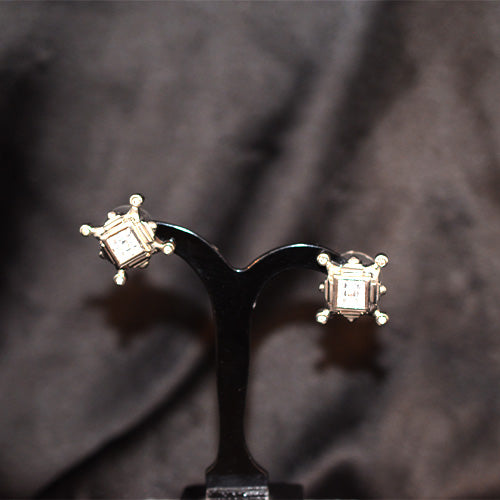 6 Carat Gold Plated Cubic Zirconia Crown Setting Stud Earrings