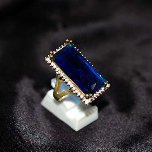 6 Carat Gold Plated Blue Sapphire Rectangle Ring