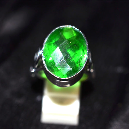 925 Sterling Silver Green Quartz Scroll Motif Ring