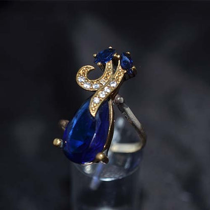 6 Carat Gold Plated Blue and White Teardrop Statement Ring