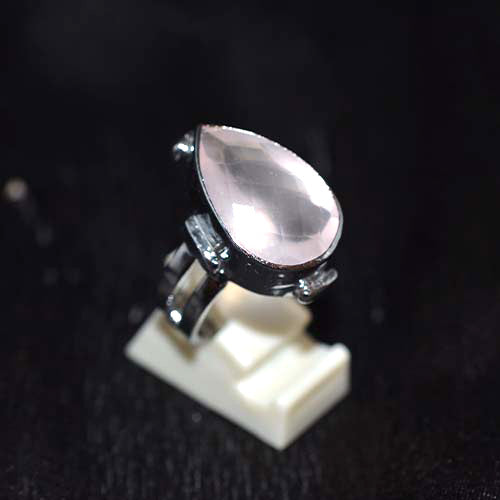 925 Sterling Silver Rose Quartz Pear-Cut Ornate Ring