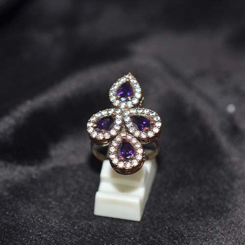6 Carat Gold Plated Amethyst Four-Petal Motif Ring
