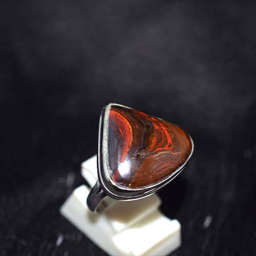 925 Sterling Silver Red Tiger Eye Triangle Ring