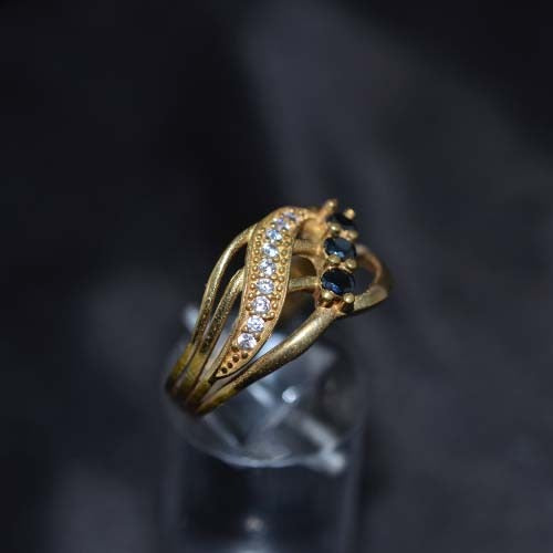 6 Carat Gold Plated Black and White Multi Row Ring
