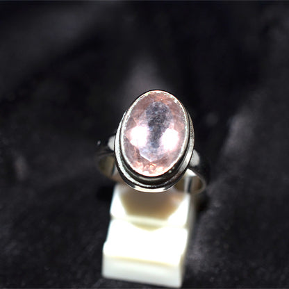 925 Sterling Silver Oval Rose Quartz Ring