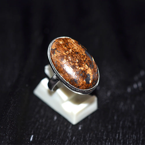 925 Sterling Silver Flaky Bronzite Oval Ring