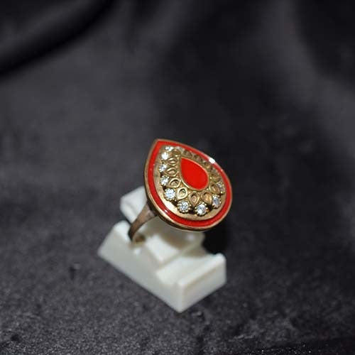6 Carat Gold Plated Red Enamel Teardrop Ring